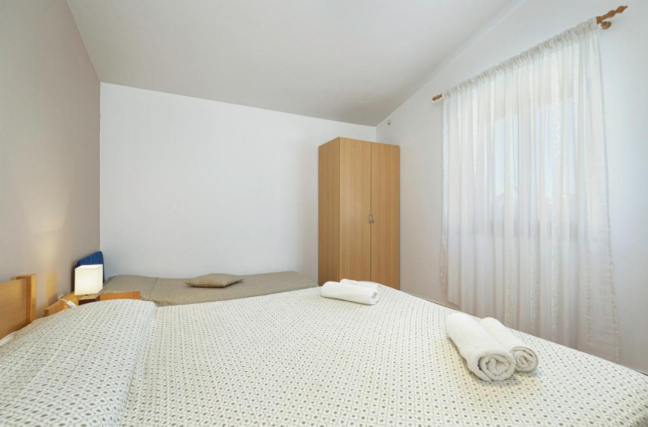Palmira Apartment โปเรช ภายนอก รูปภาพ